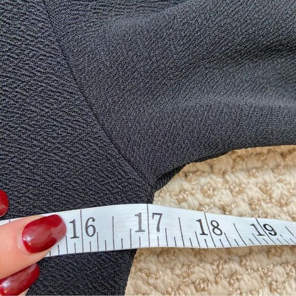 Ladies Long‎ Sleeve Scalloped Cuff and Hem Black Dress Size XL - Picture 9 of 13